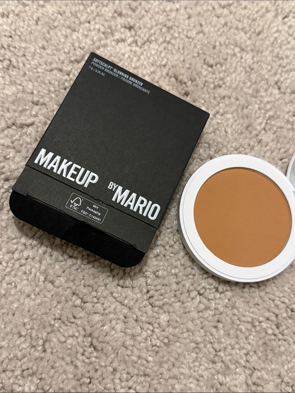 Makeup By Mario blurring Bronzer - light medium